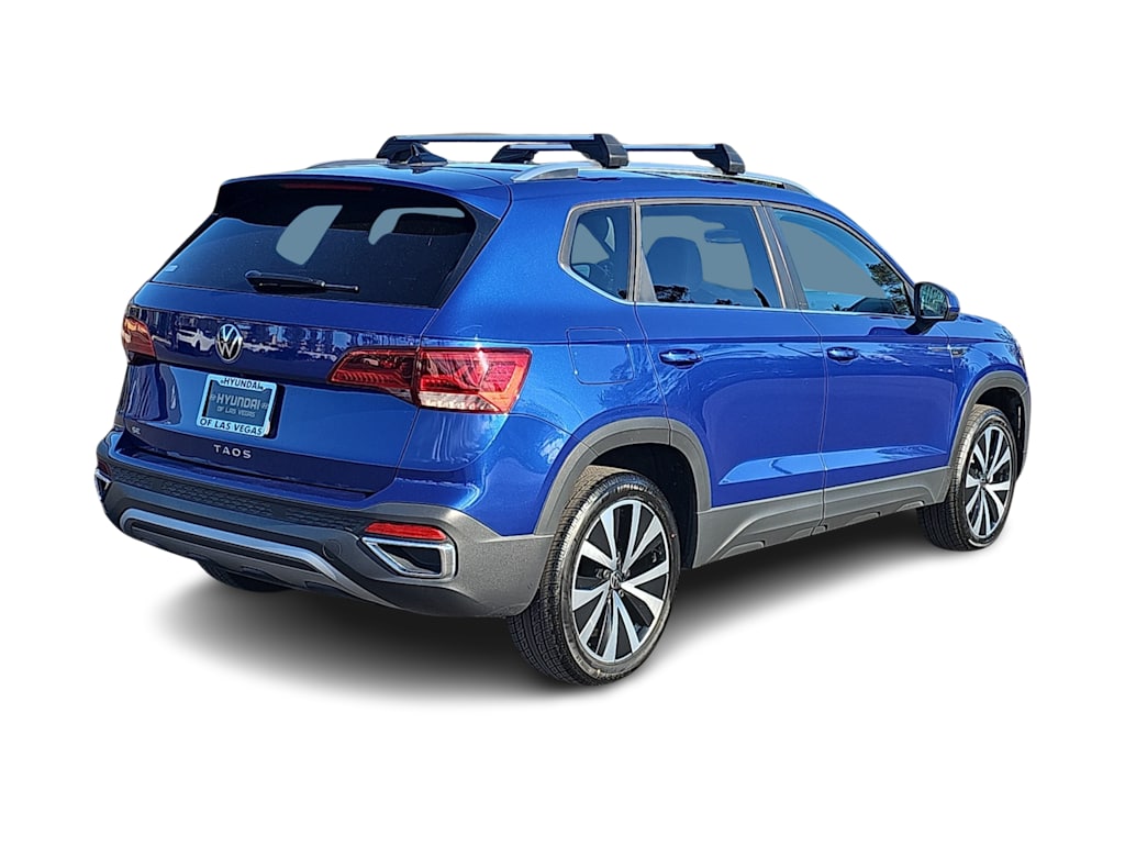 Thumbnail: 2023 Volkswagen Taos - 20