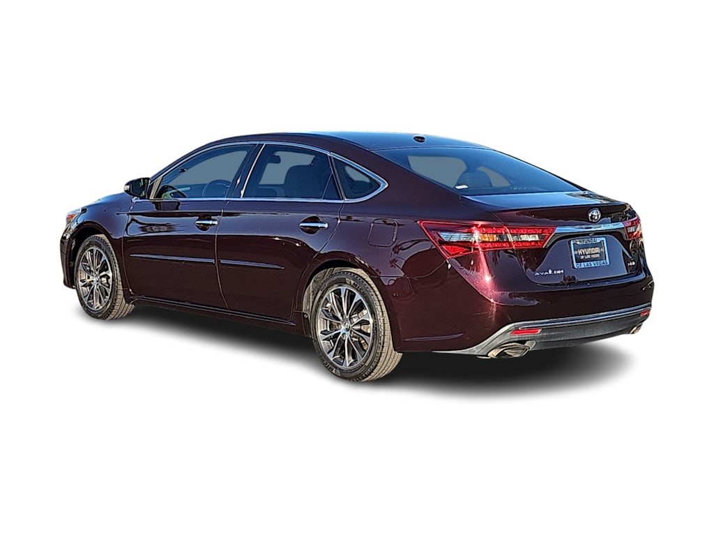 Thumbnail: 2017 Toyota Avalon - 4