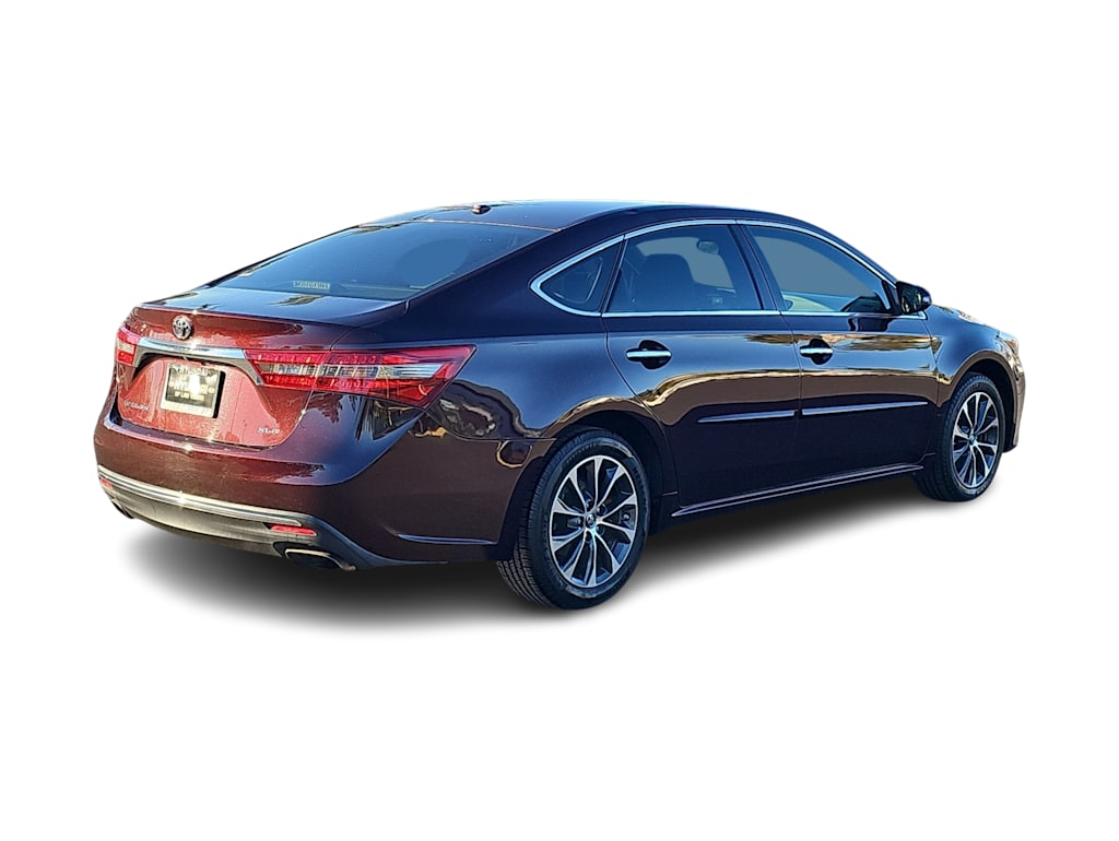 Thumbnail: 2017 Toyota Avalon - 20