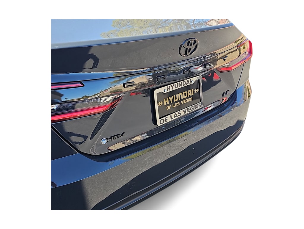 Thumbnail: 2025 Toyota Camry - 22