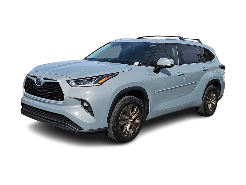 Thumbnail: 2023 Toyota Highlander - 19