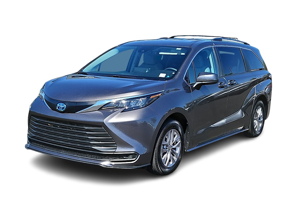 Thumbnail: 2024 Toyota Sienna - 21