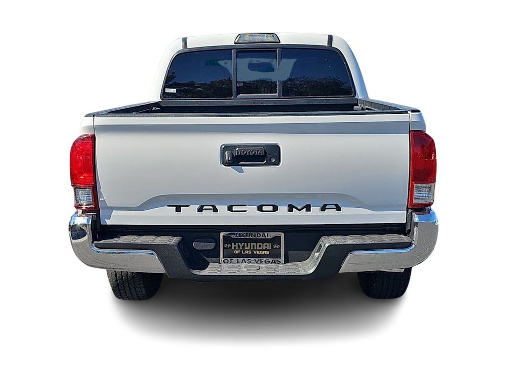 Thumbnail: 2019 Toyota Tacoma - 5