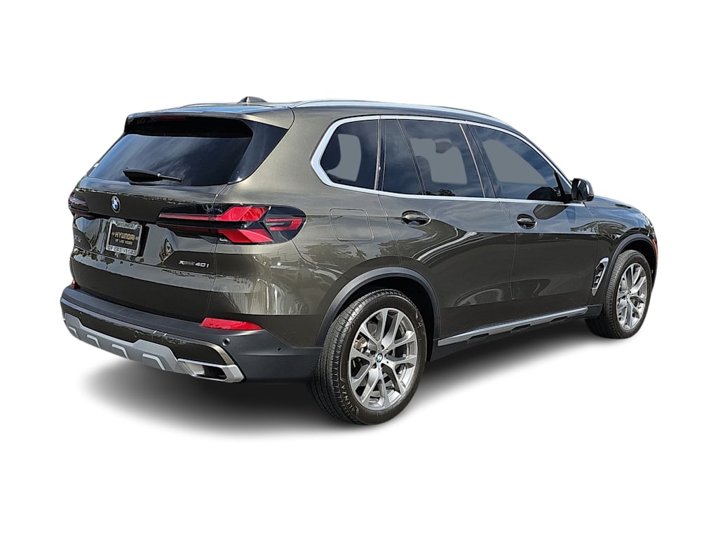 Thumbnail: 2025 BMW X5 - 21