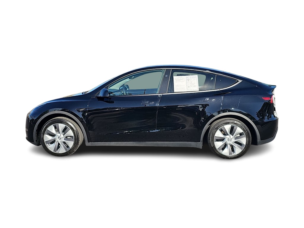 Thumbnail: 2023 Tesla Model Y - 3