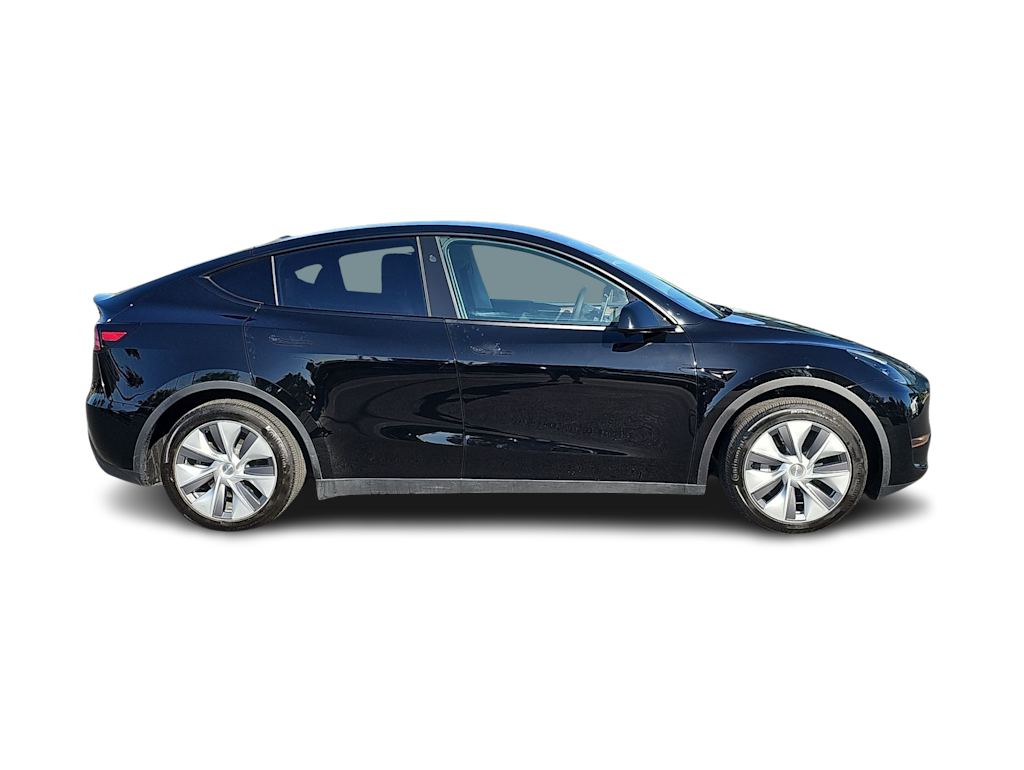 Thumbnail: 2023 Tesla Model Y - 19
