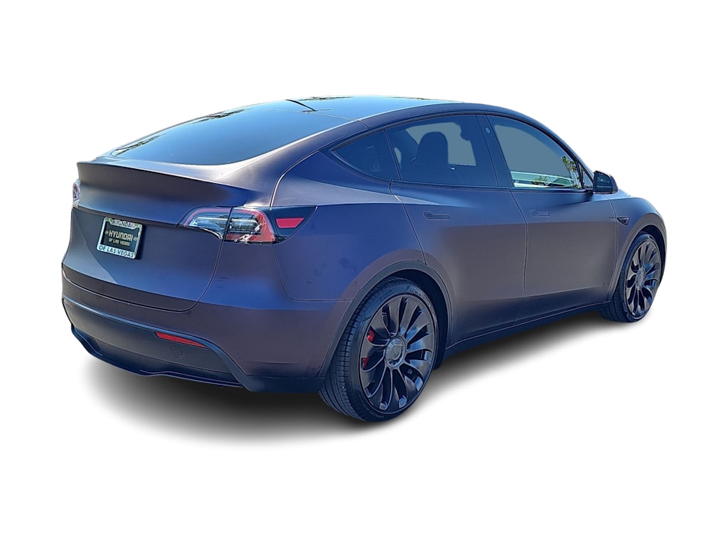 Thumbnail: 2022 Tesla Model Y - 17