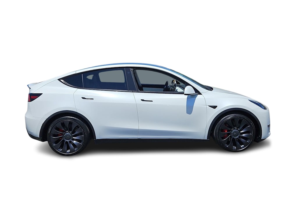 Thumbnail: 2022 Tesla Model Y - 17