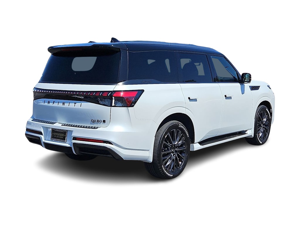 Thumbnail: 2025 INFINITI QX80 - 21