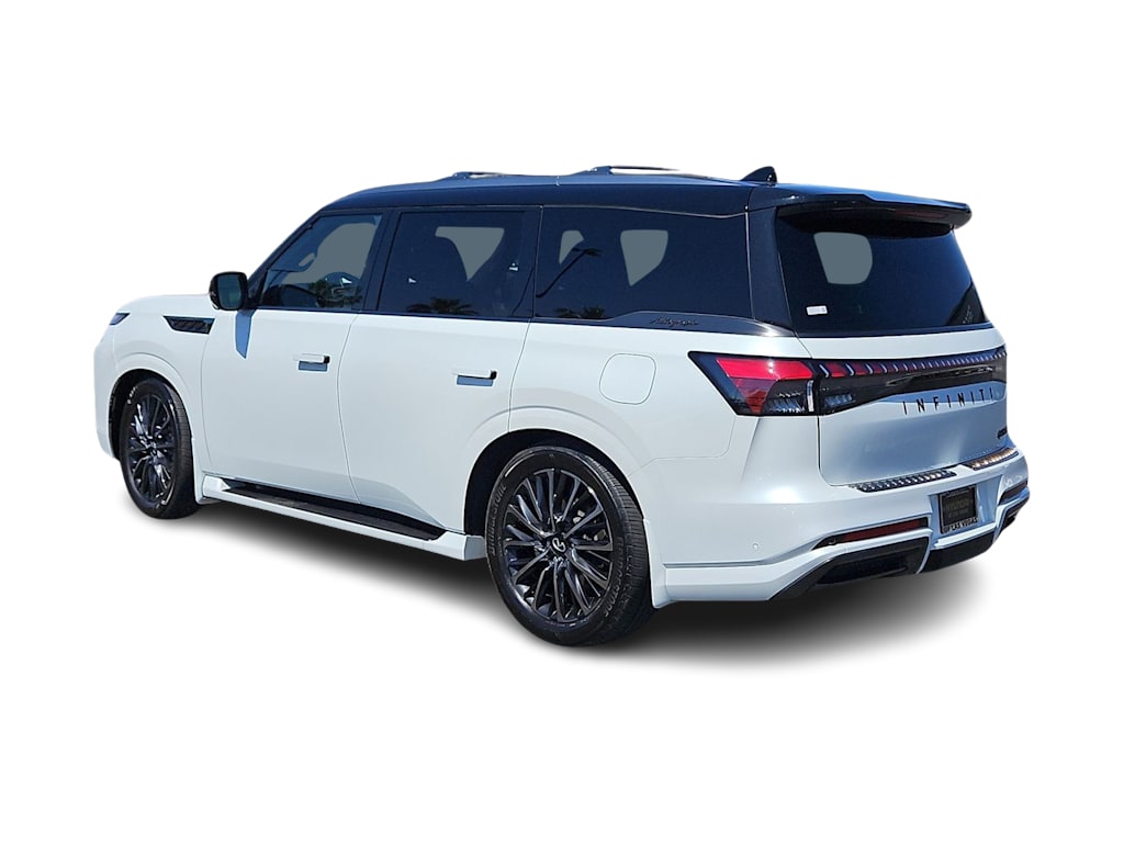 Thumbnail: 2025 INFINITI QX80 - 4