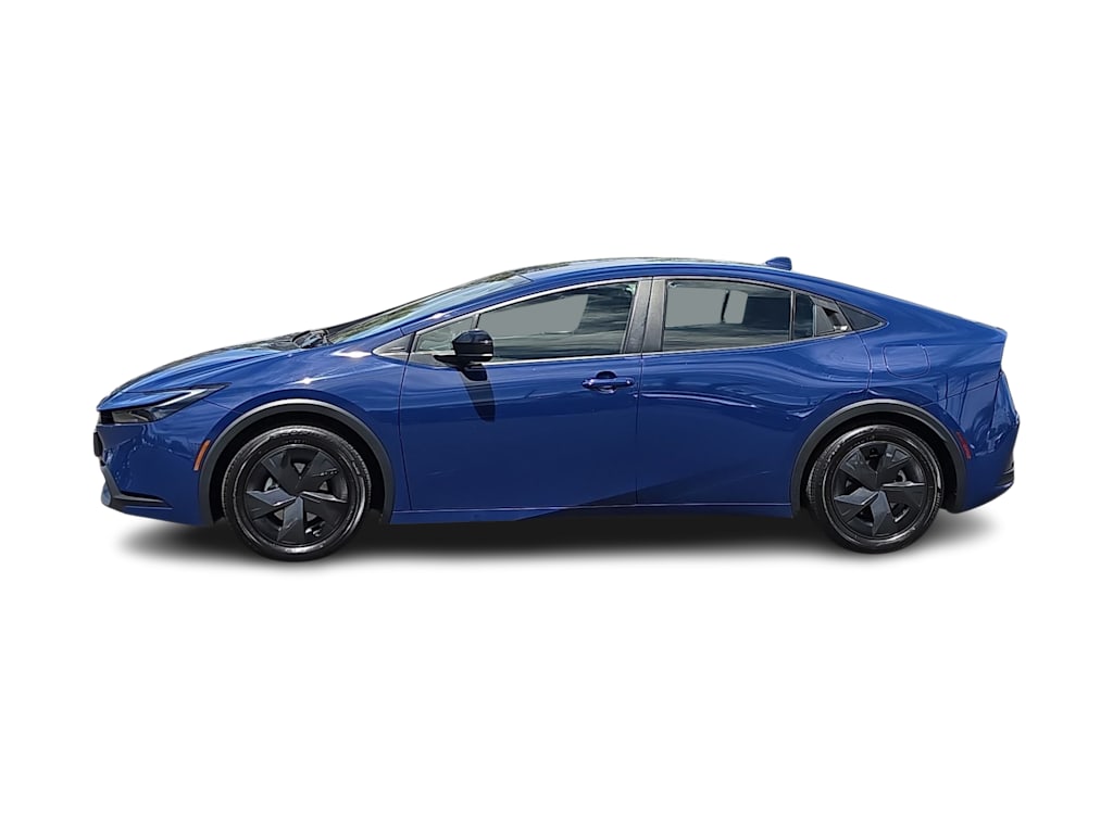 Thumbnail: 2023 Toyota Prius - 3