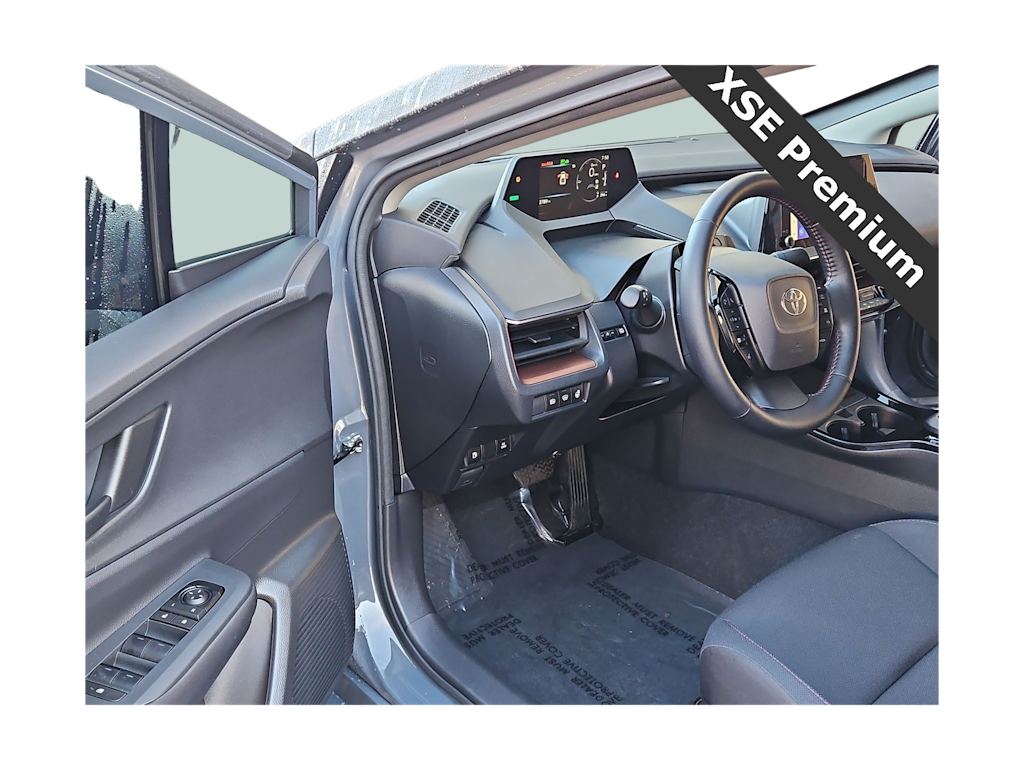 Thumbnail: 2023 Toyota Prius Prime - 21