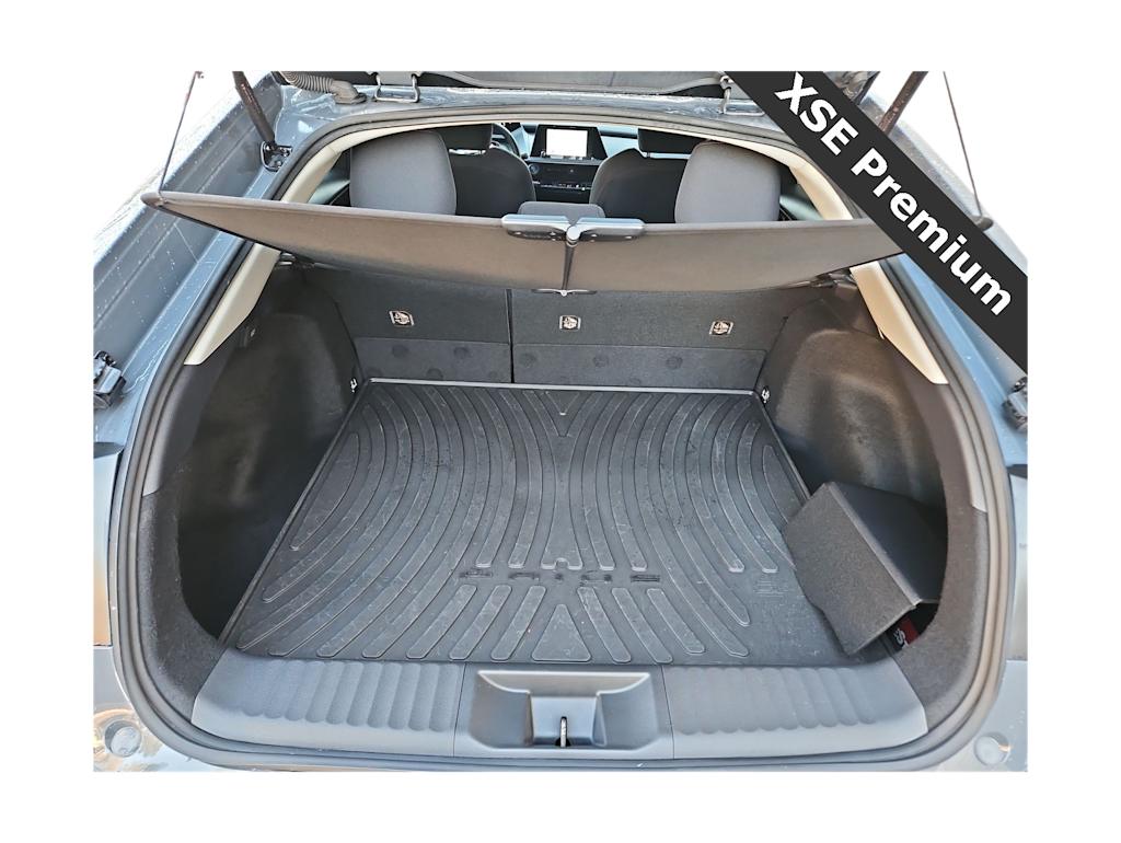 Thumbnail: 2023 Toyota Prius Prime - 24