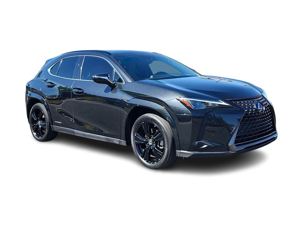 Thumbnail: 2021 Lexus UX - 20
