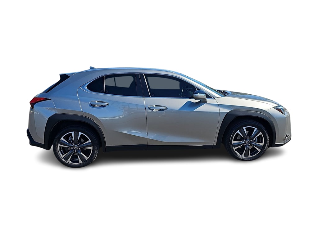 Thumbnail: 2019 Lexus UX - 20