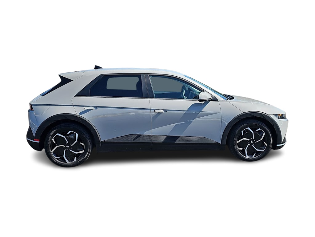 Thumbnail: 2023 Hyundai Ioniq 5 - 21