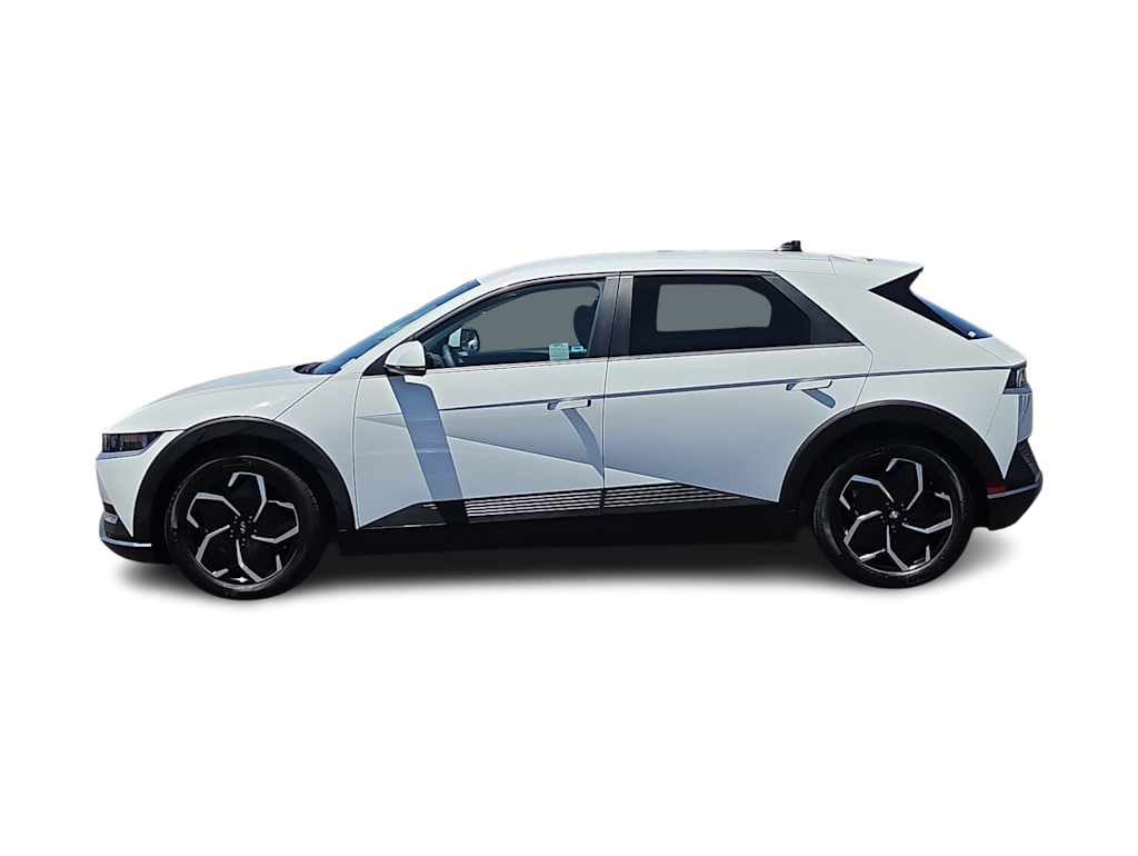 Thumbnail: 2023 Hyundai Ioniq 5 - 3