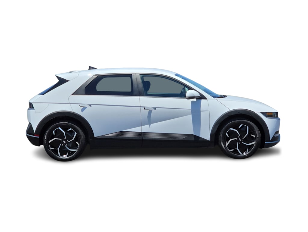 Thumbnail: 2023 Hyundai Ioniq 5 - 19