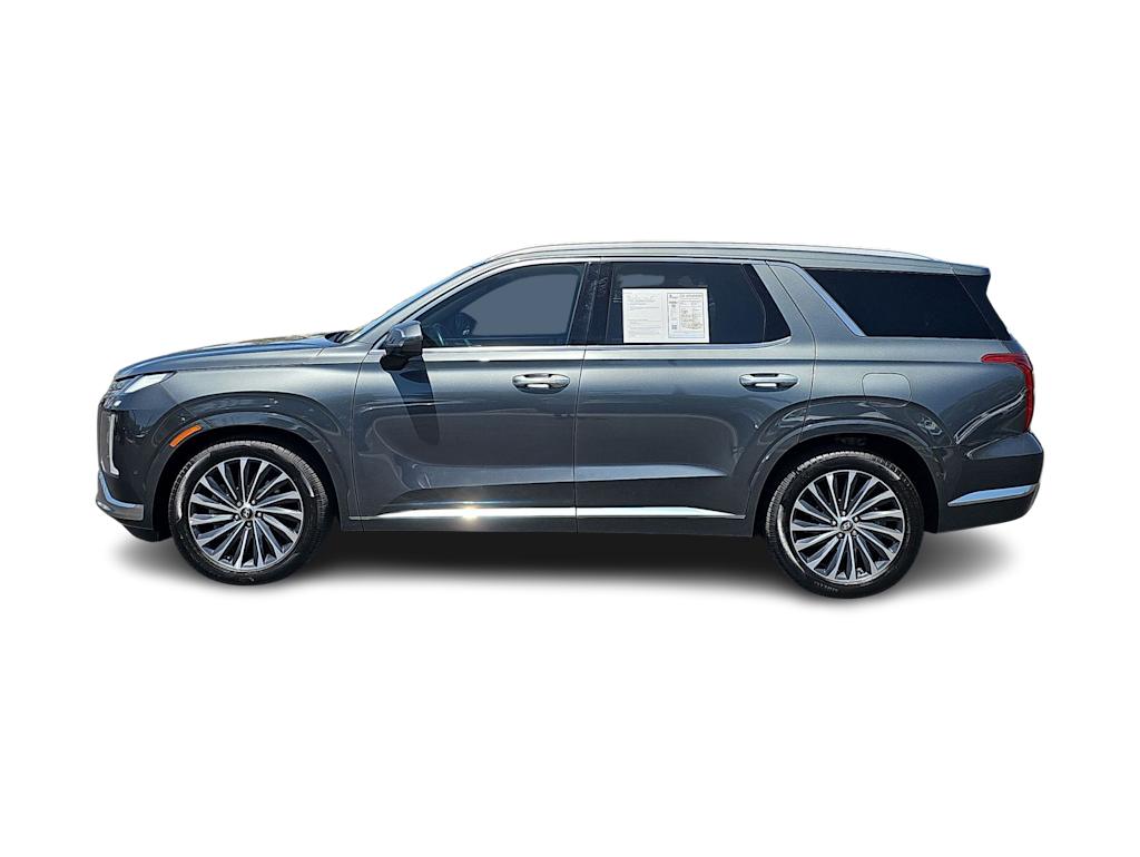 Thumbnail: 2023 Hyundai Palisade - 3