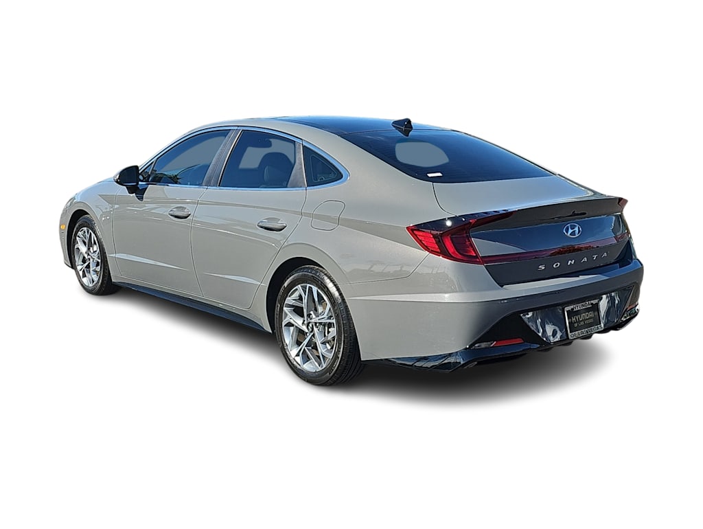 Thumbnail: 2023 Hyundai Sonata - 4