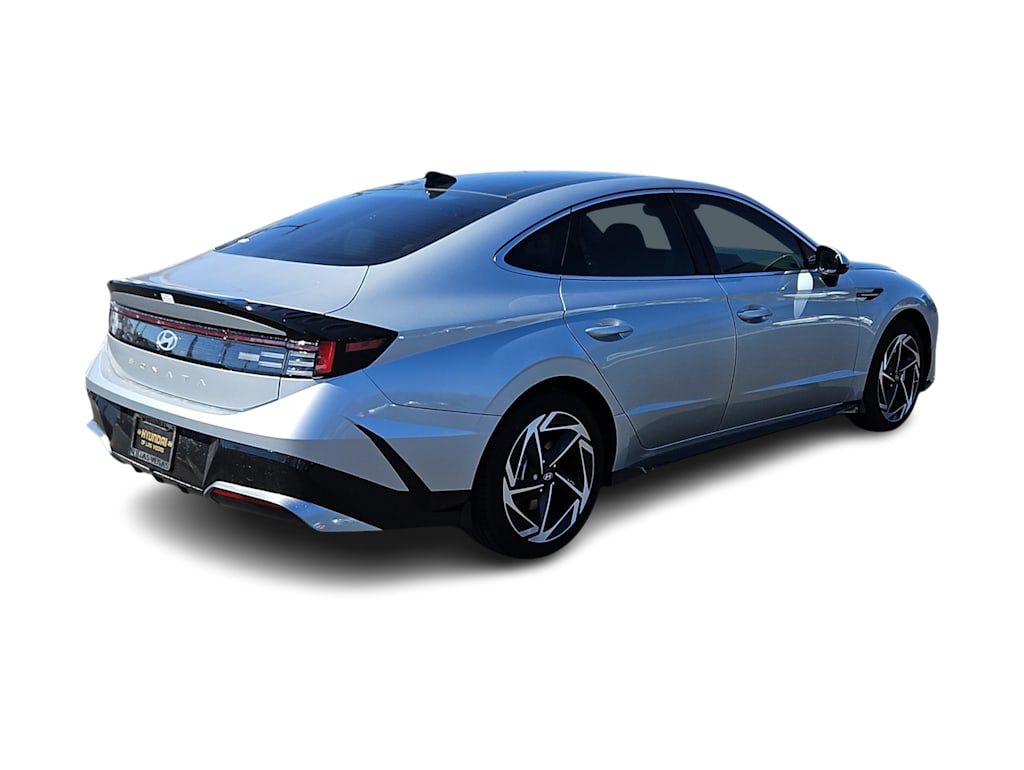 Thumbnail: 2024 Hyundai Sonata - 18