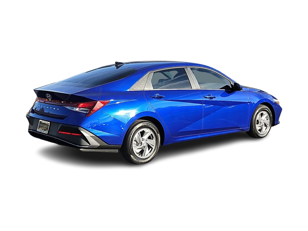 Thumbnail: 2026 Hyundai Elantra - 24