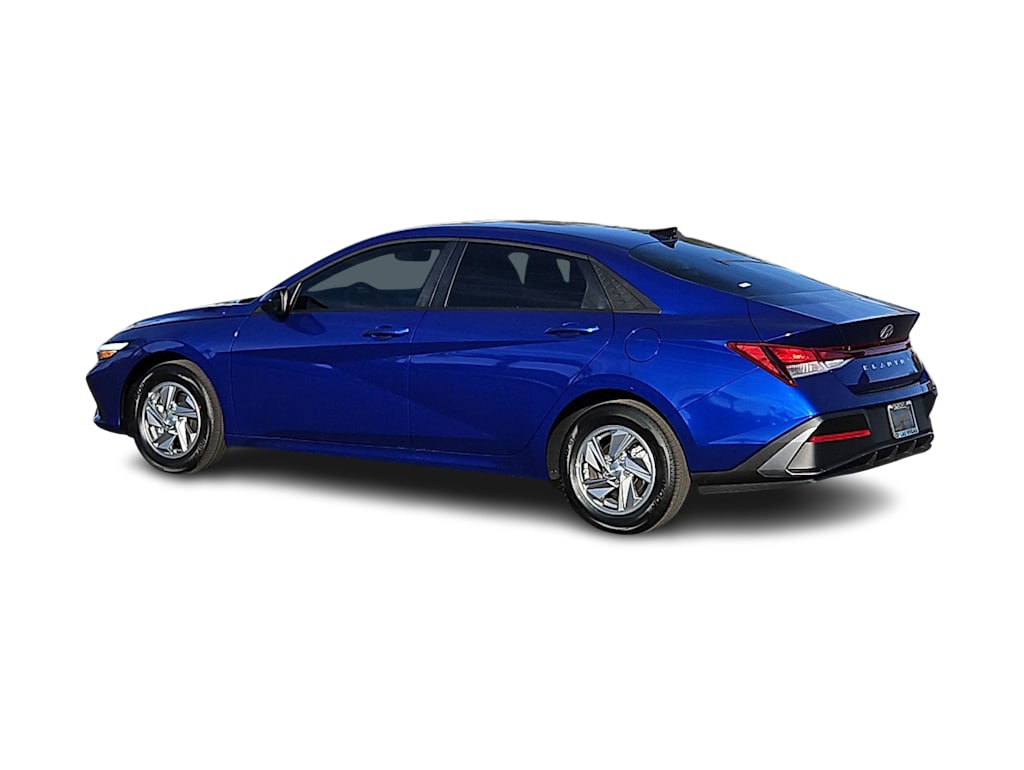 Thumbnail: 2026 Hyundai Elantra - 4