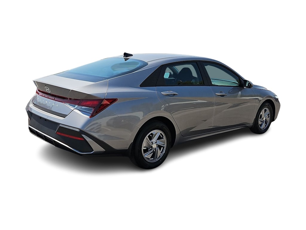 Thumbnail: 2025 Hyundai Elantra - 21