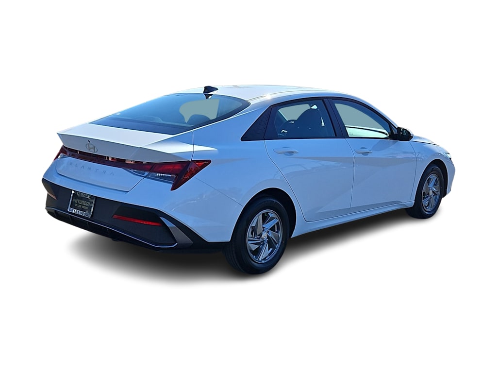 Thumbnail: 2026 Hyundai Elantra - 22