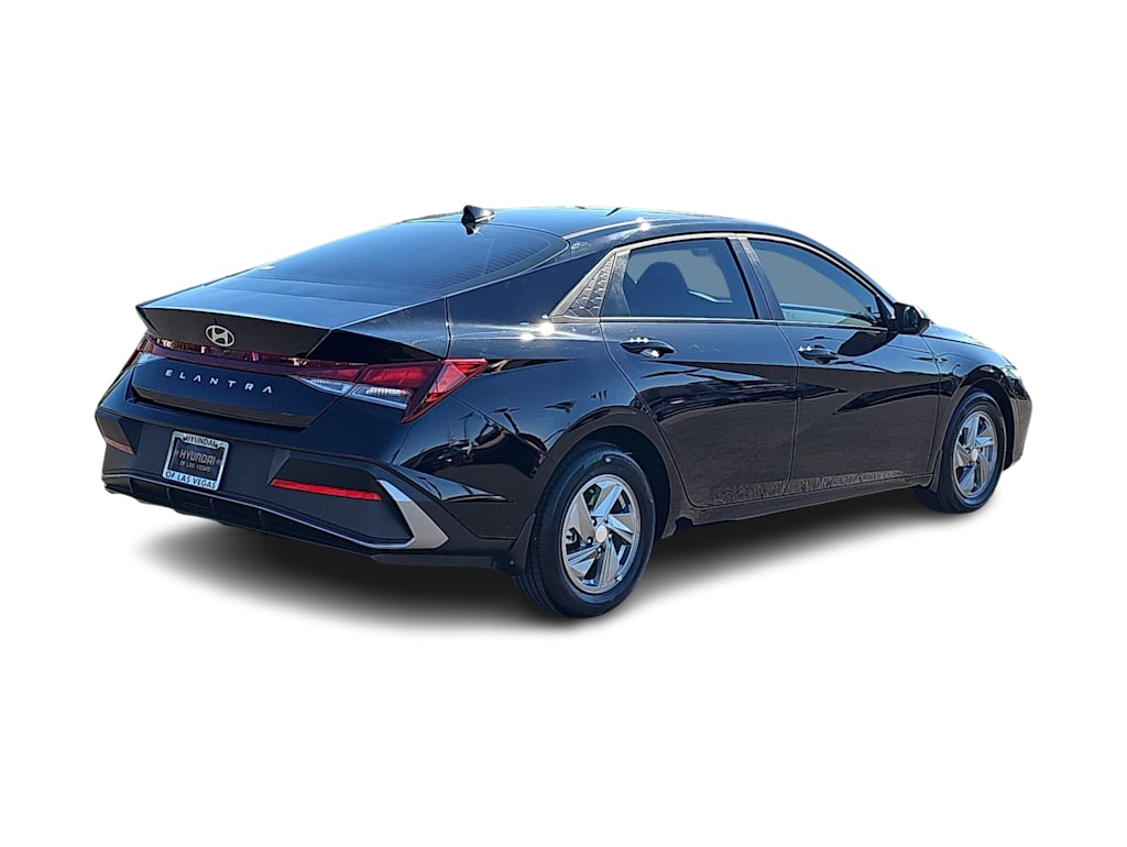 Thumbnail: 2026 Hyundai Elantra - 20