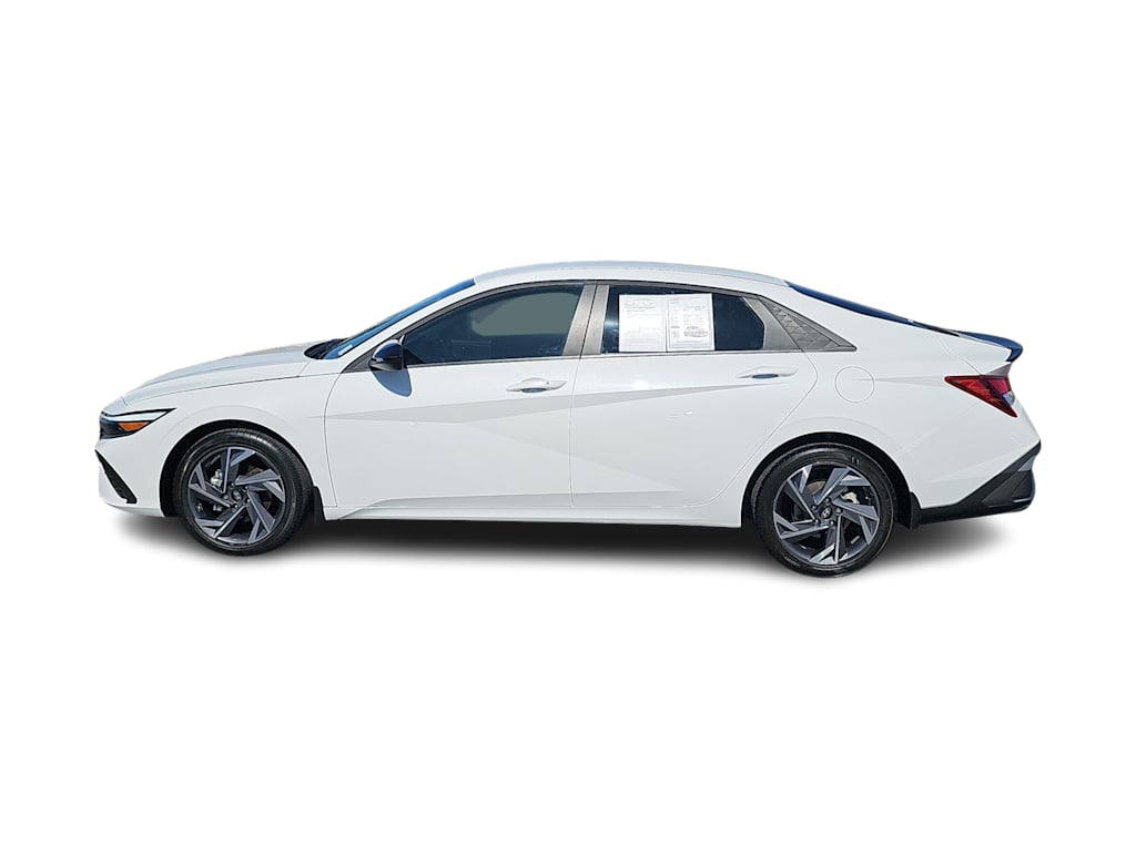 Thumbnail: 2025 Hyundai Elantra - 3