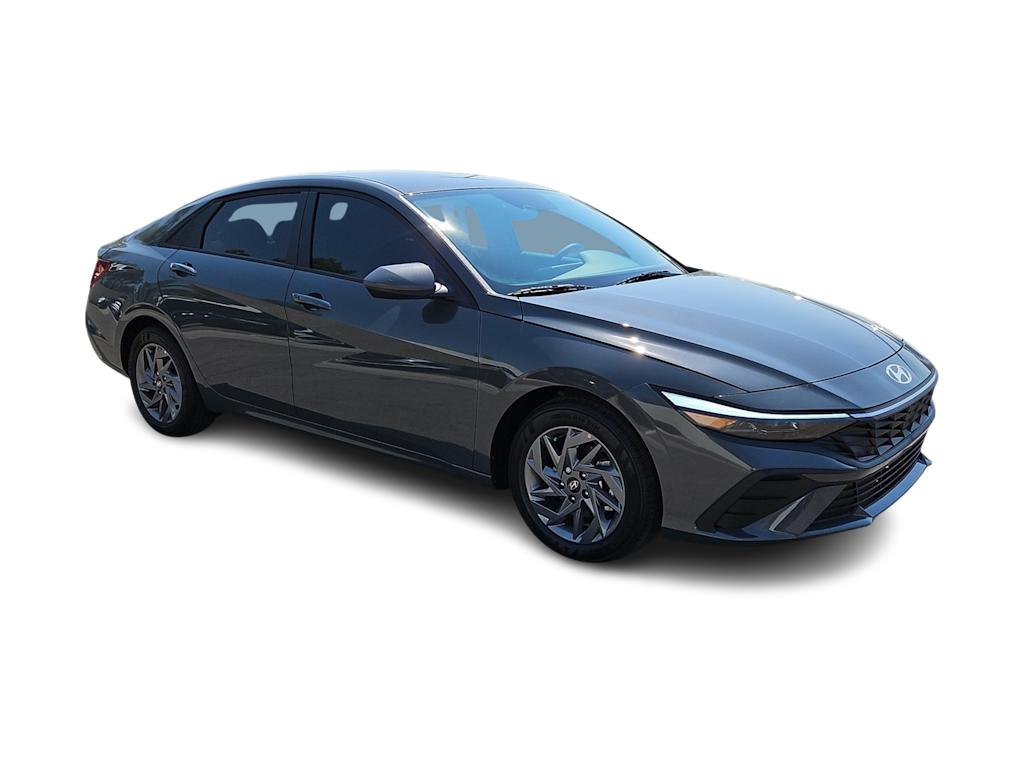 Thumbnail: 2024 Hyundai Elantra - 19