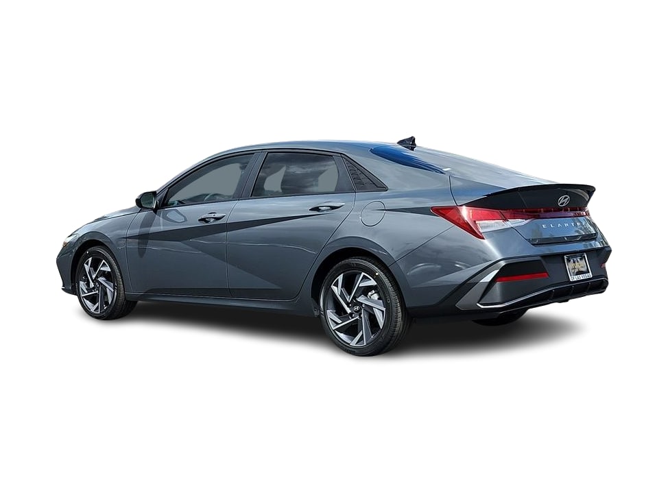 Thumbnail: 2025 Hyundai Elantra - 4