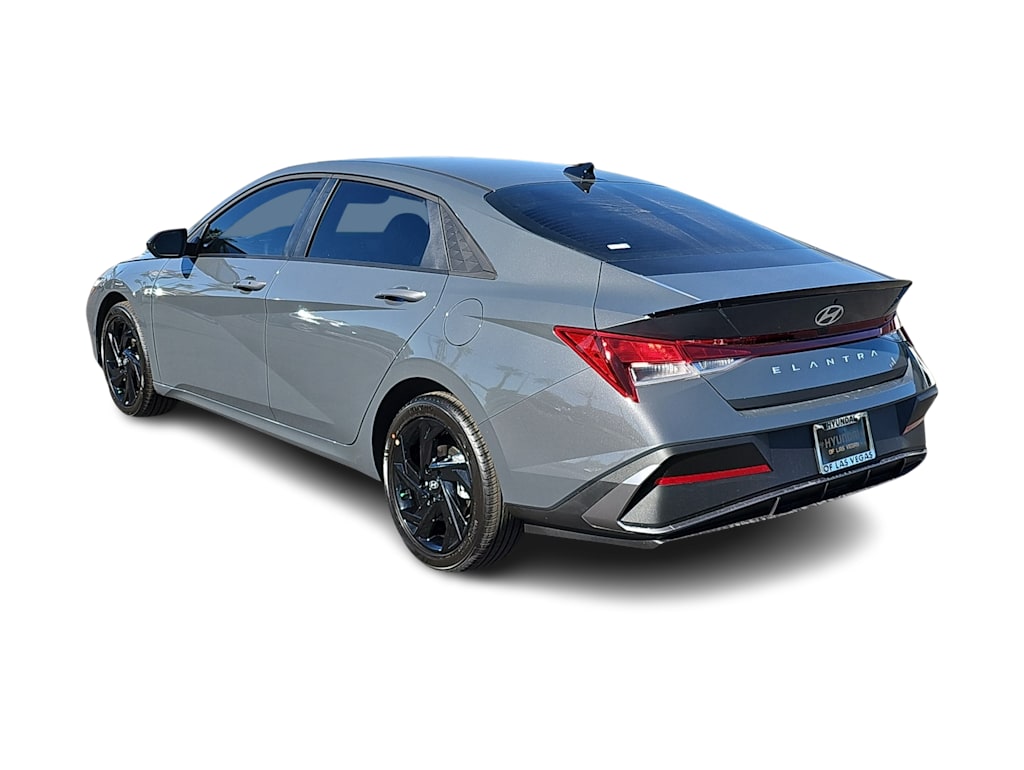Thumbnail: 2026 Hyundai Elantra - 4