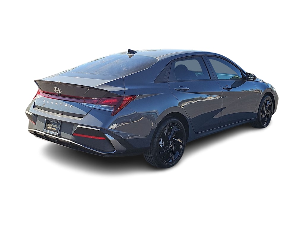 Thumbnail: 2026 Hyundai Elantra - 21