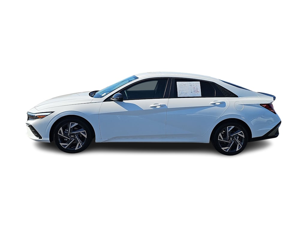 Thumbnail: 2025 Hyundai Elantra - 3