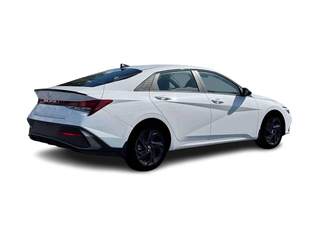 Thumbnail: 2026 Hyundai Elantra - 12