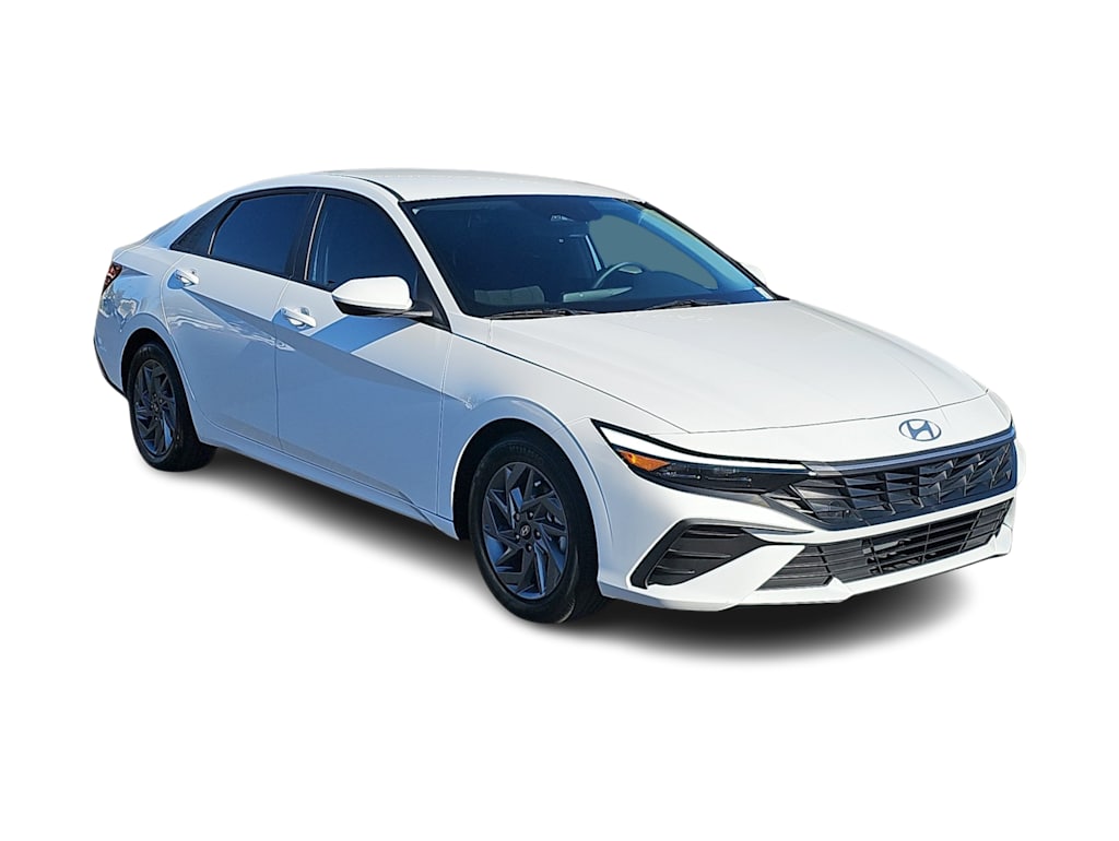 Thumbnail: 2024 Hyundai Elantra - 18