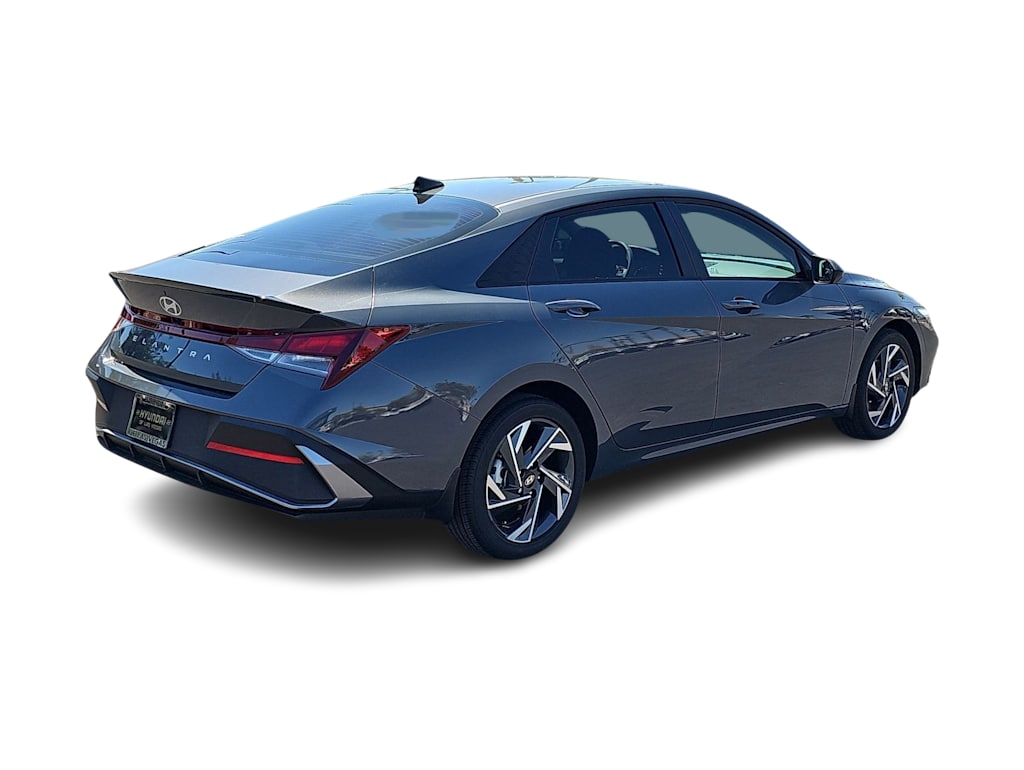 Thumbnail: 2025 Hyundai Elantra - 21