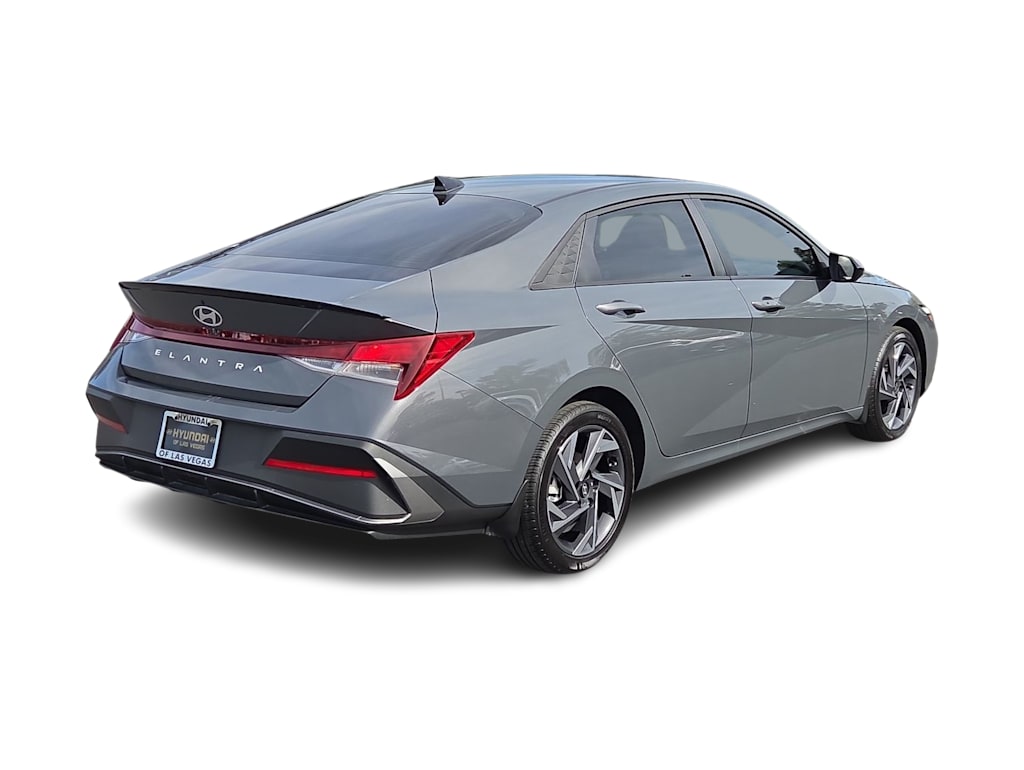 Thumbnail: 2025 Hyundai Elantra - 23