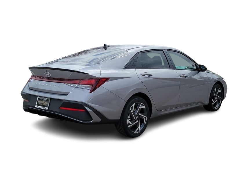 Thumbnail: 2025 Hyundai Elantra - 19