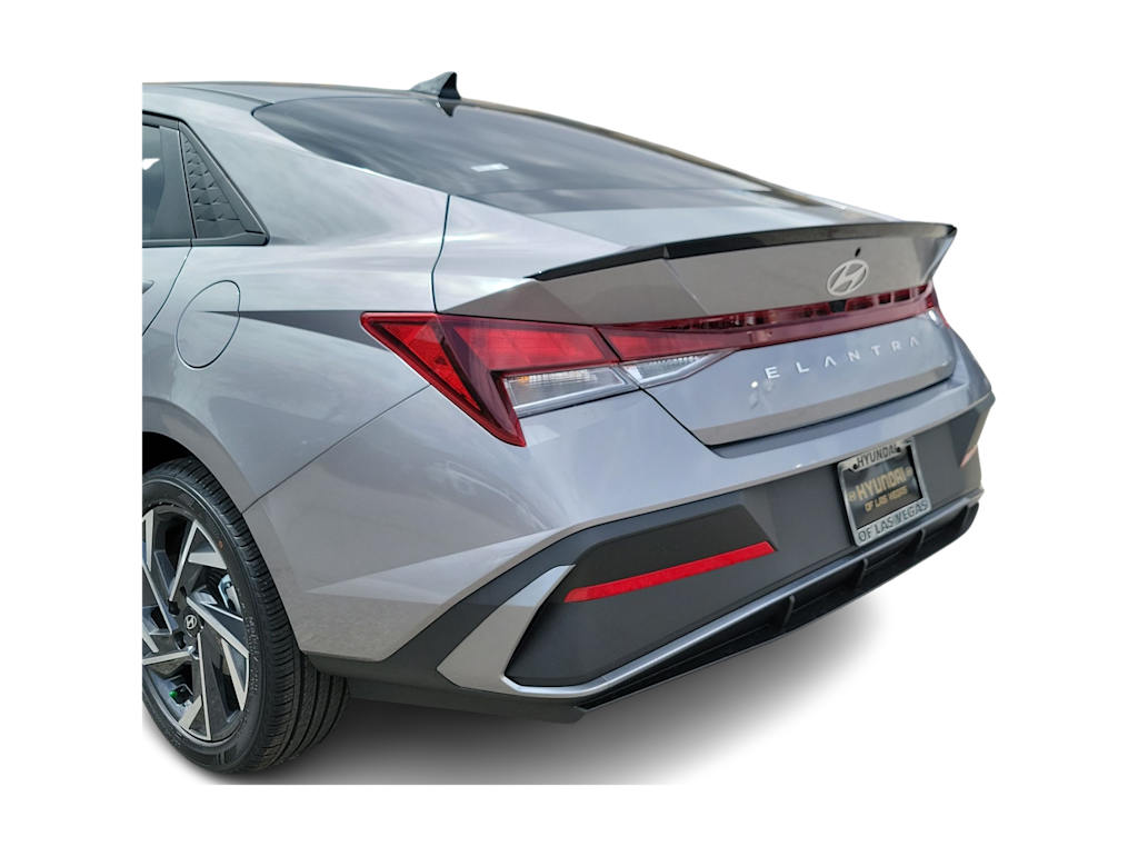 Thumbnail: 2025 Hyundai Elantra - 22