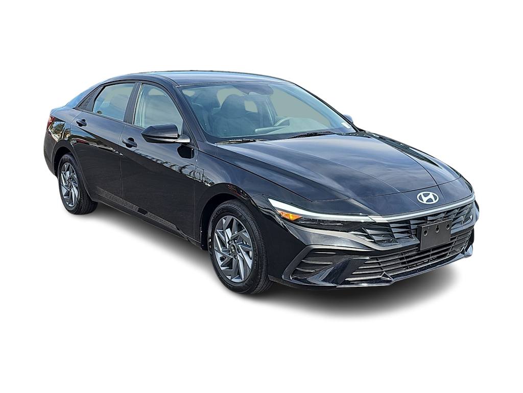 Thumbnail: 2025 Hyundai Elantra - 19