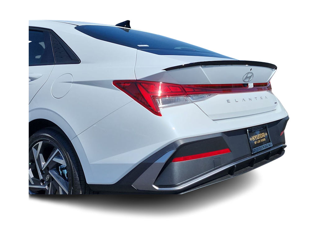Thumbnail: 2025 Hyundai Elantra - 21