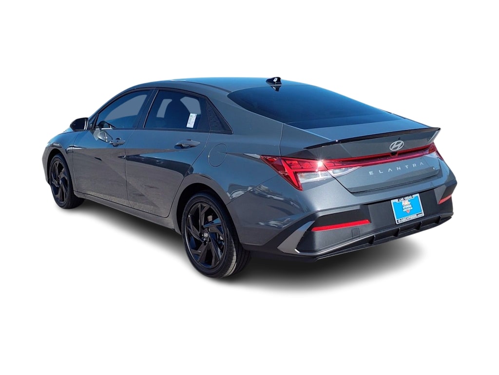 Thumbnail: 2026 Hyundai Elantra - 4