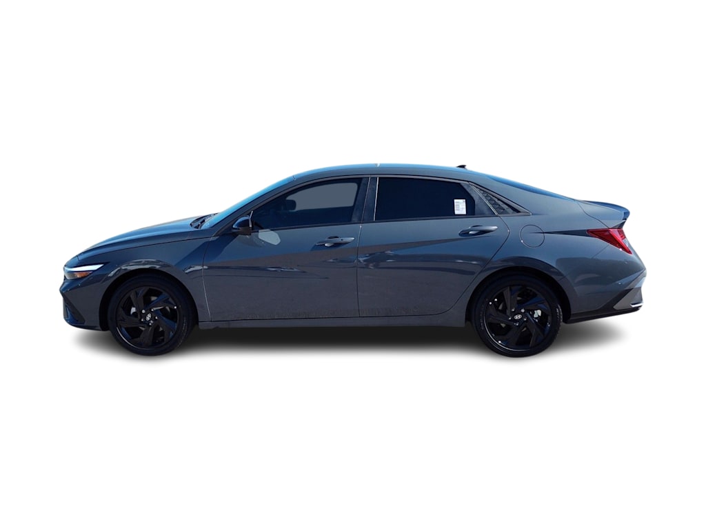 Thumbnail: 2026 Hyundai Elantra - 3