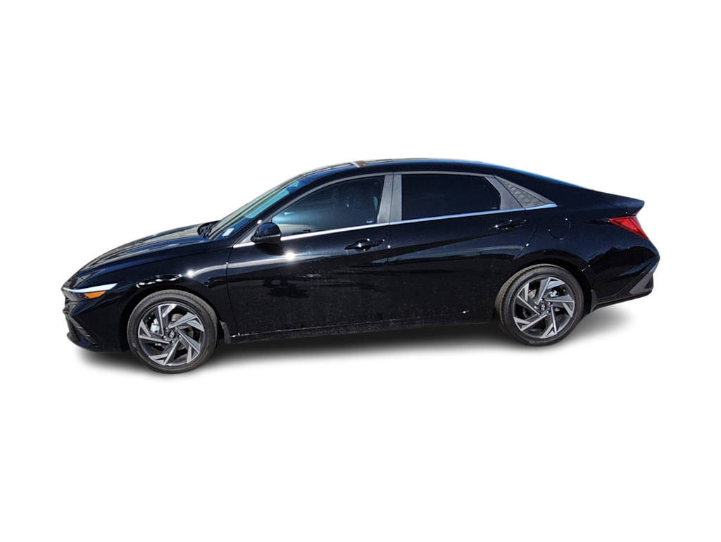 Thumbnail: 2024 Hyundai Elantra - 3