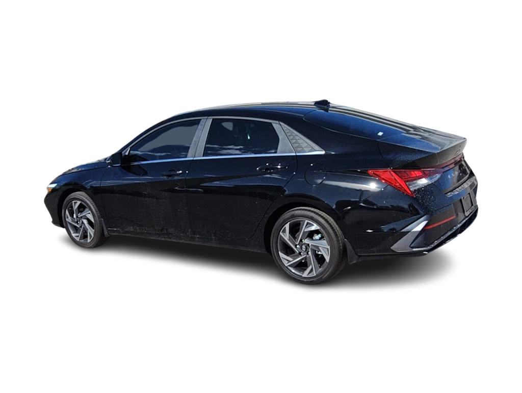 Thumbnail: 2024 Hyundai Elantra - 4