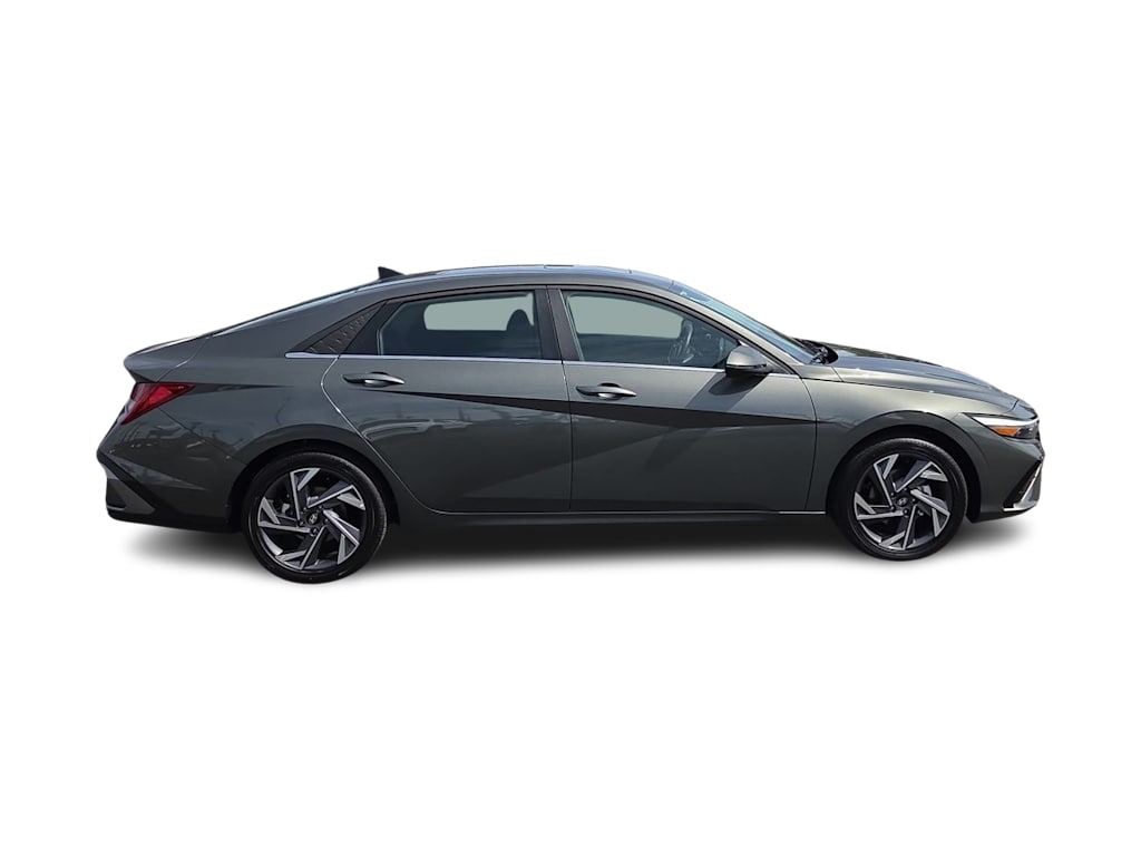 Thumbnail: 2026 Hyundai Elantra - 24