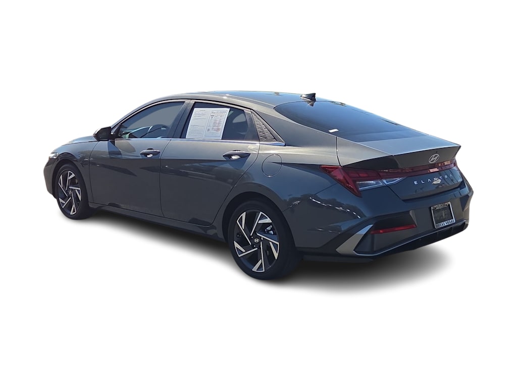 Thumbnail: 2025 Hyundai Elantra - 4
